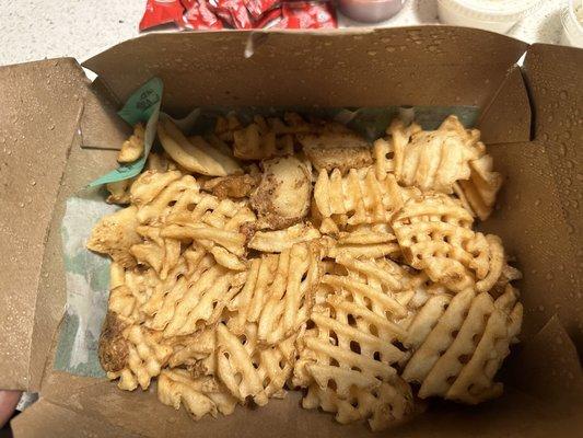 Waffle fries. Tasty but sweated out from the box.