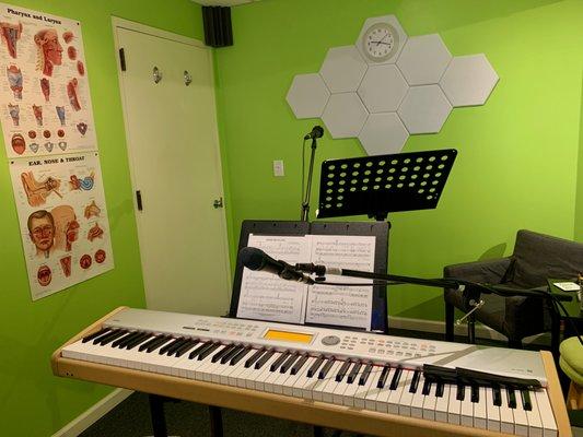 Fully equipped, state-of-the-art "in-person" teaching room with instant access to thousands of backing tracks and sheet music.