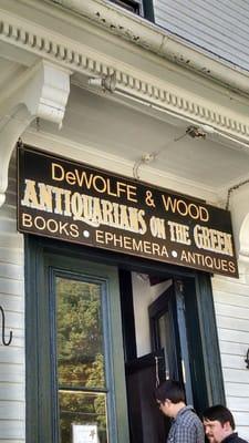 De Wolfe & Wood Rare Books