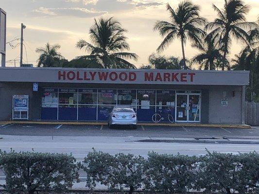 Hollywood Market