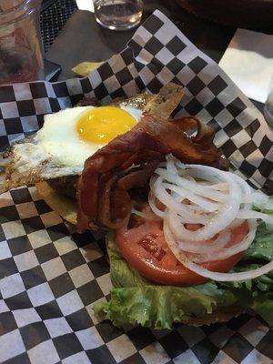 bacon and egg burger