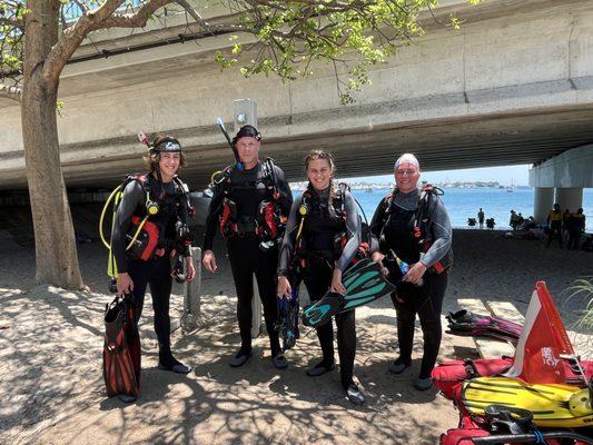 This family of 4 are ready for their last day of their PADI Open Water class and look forward to making unforgettable underwater memories!