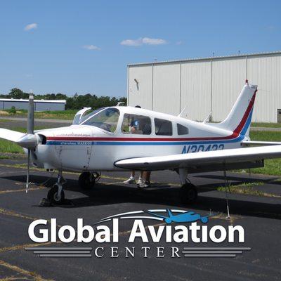 Piper Warrior N38433 being prepped for a flight lesson.