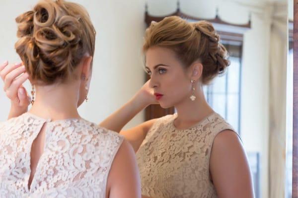 Updo instyle