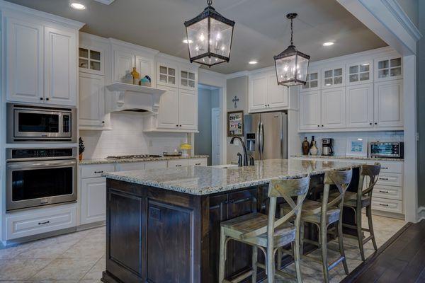 Kitchen Remodeling, Custom Kitchen Design, Counter Top Replacement, Flooring and Lighting