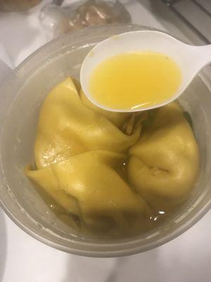 Wonton Soup broth is extremely yellow like the color of a bum's urine who hasn't drank water in about a month. No good.