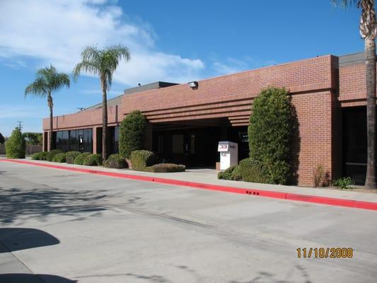 Hemet Office - State Street - Front Door View