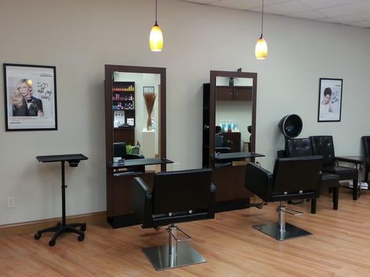 Reema Salon