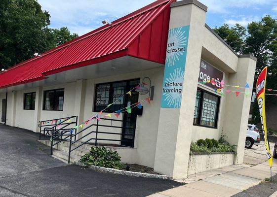 New, bigger and better studio and frame design center just 3 buildings down from our old location. Across from the TOH Recycling Center