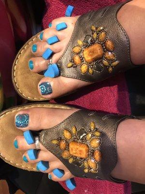 Pedicure and Nail Art by Kristen