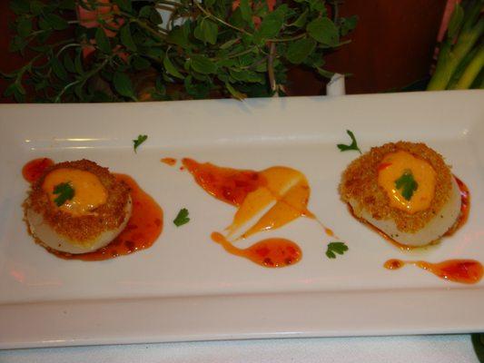 Scallops with sweet chili sauce