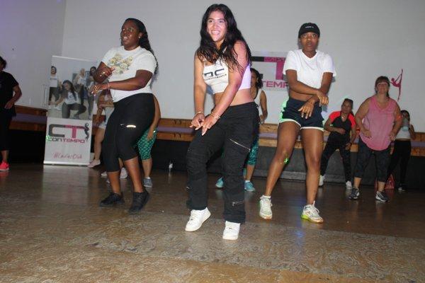 Hip-hop dance class