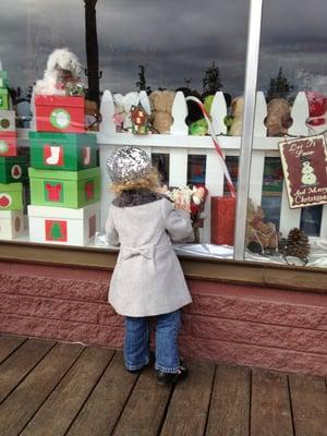 Window shopper