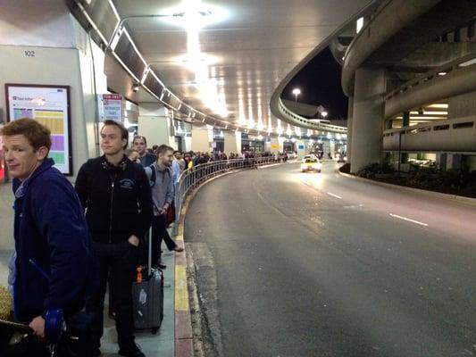 Oh look at this line...exhibit A on why the taxi's in San Francisco are a mess....try Lyft like I have for a better experience