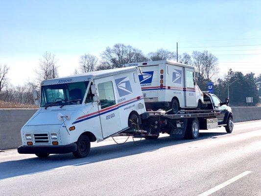 Lloyd's Towing & Service