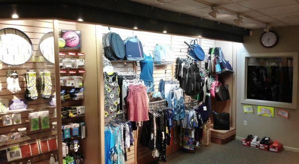 Doylestown Tennis Club Pro Shop