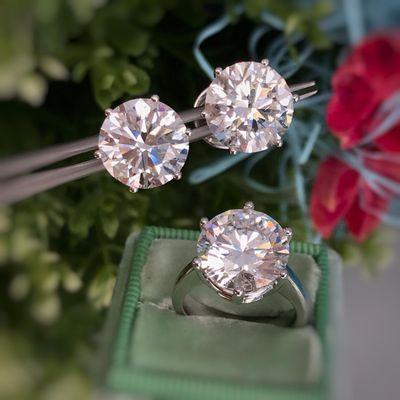 5 carat diamond ring and 3 carat earrings D FL