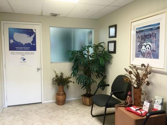 Lobby at Huntington Beach Bail Bonds