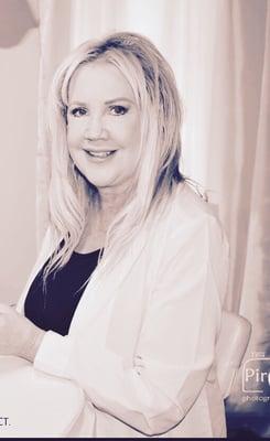 Bonnie Barros- owner Skintique, Medical Aesthetician