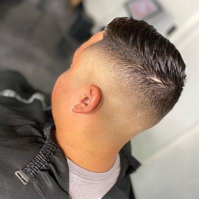 HIGH FADE