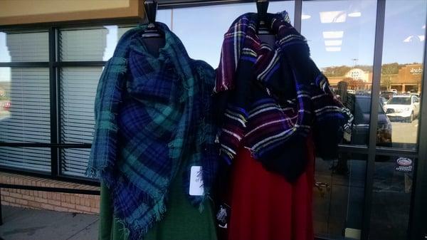 Fall fashions.  Great over-sized scarves to add warmth.