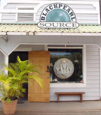 Black Pearl Source - Haleiwa, HI 96712