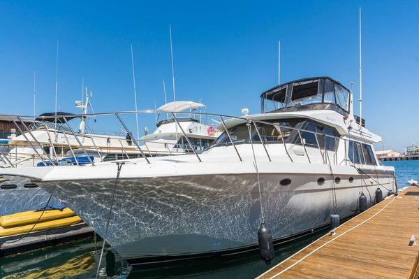 Navigator Motor Yacht