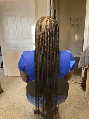 Small knotless braids