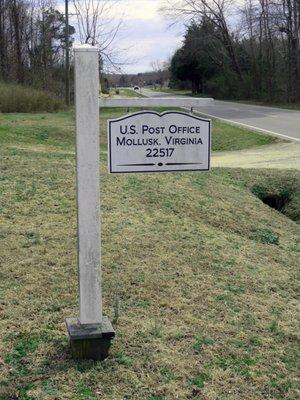 US Postal Office Mollusk VA 22517 road signage.