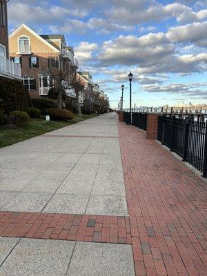 hudson riverfront walkway