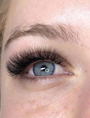 Volume lashes in C curl.