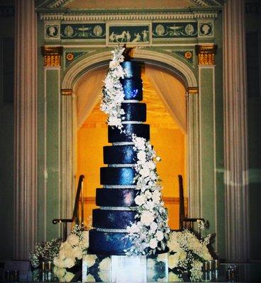 Constellation wedding cake for a grand wedding at the Biltmore Ballrooms.