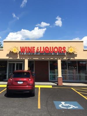 Hallinan's Wine & Liquors storefront