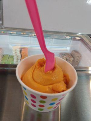 Mango ice cream