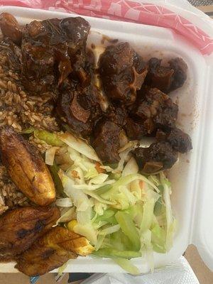 Golden Krust Caribbean Restaurant