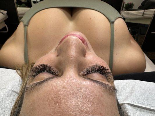 Volume Lash Extensions