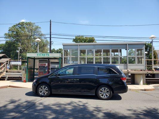 Airport Shuttle Service in Williston Park NY