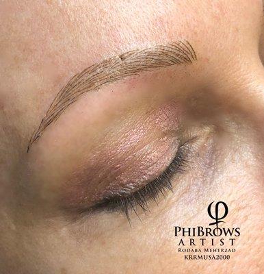 Eyebrow Microblading on alopecia client with no brows.