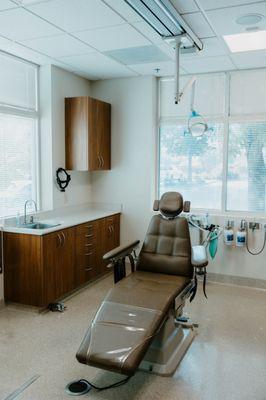 Davis Oral Surgery & Implant Center