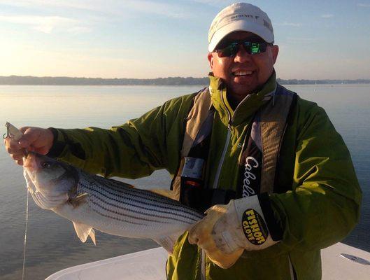 On 10/17/16 Jim Maurer caught this nice striper.  Caught on a Smack It popper in topwater in 3’ of water.  Great catch Jim.