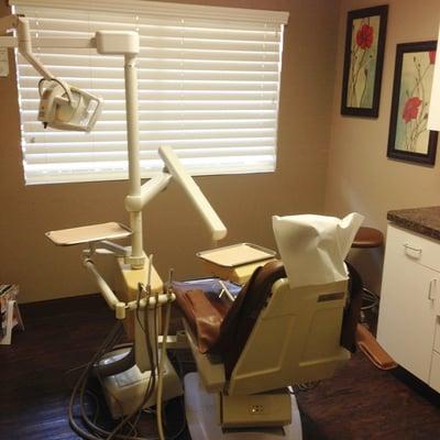 Robert J. Mohn DDS - Example of Exam Room