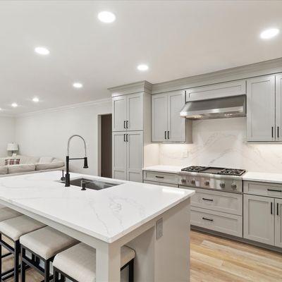 Quartz countertop and matching backsplash