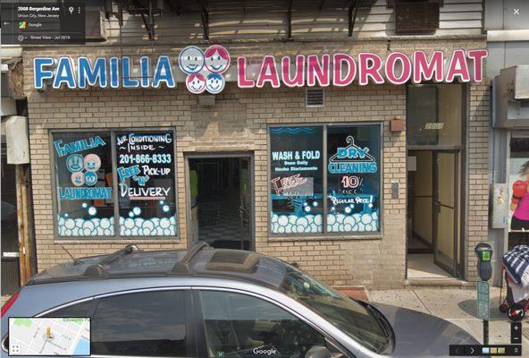 Familia Laundry