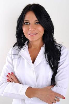 Dr. Adela Agolli Tarshi MSc CAGS  Endodontist & Micro Surgeon