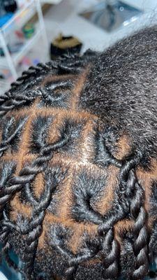 Two strand twist