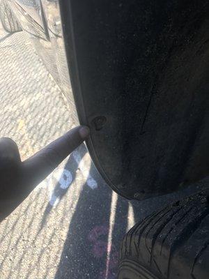 Passenger missing wheel well bolt