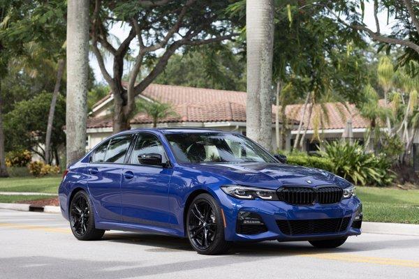 Blue BMW 330i M Sport