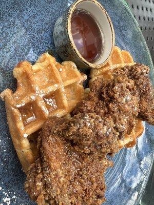 Chicken & waffles