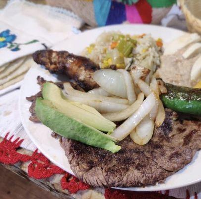 Platillo de carne asada