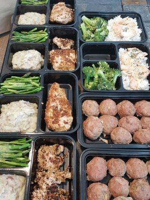 Avocado stuffed turkey meatballs. Walnut crusted chicken with cauliflower mashed potatoes and asparagus